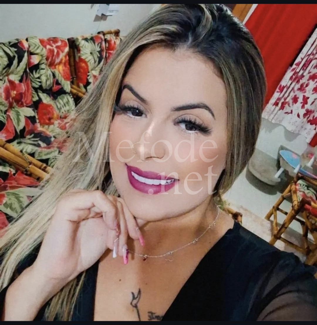 acompanhante-Curitiba-Boqueirao-Strip-tease-Laura Fernandes 