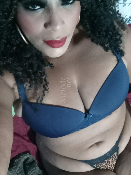 acompanhante-Curitiba-Boqueirao-Anal-Pyetra Santos