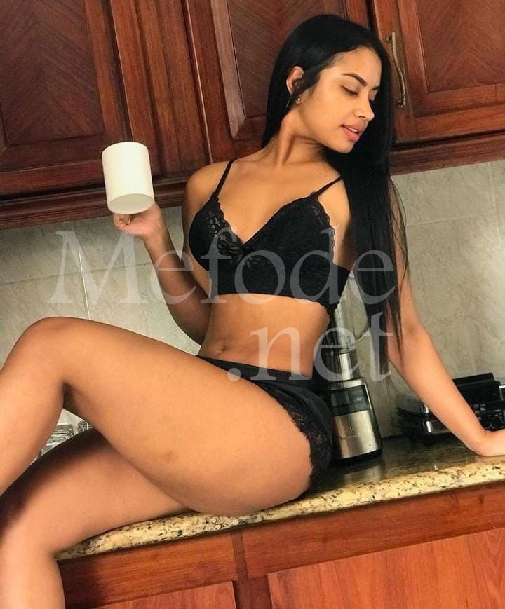 acompanhante-Curitiba-Novo Mundo-Posição 69-Beatriz silva 