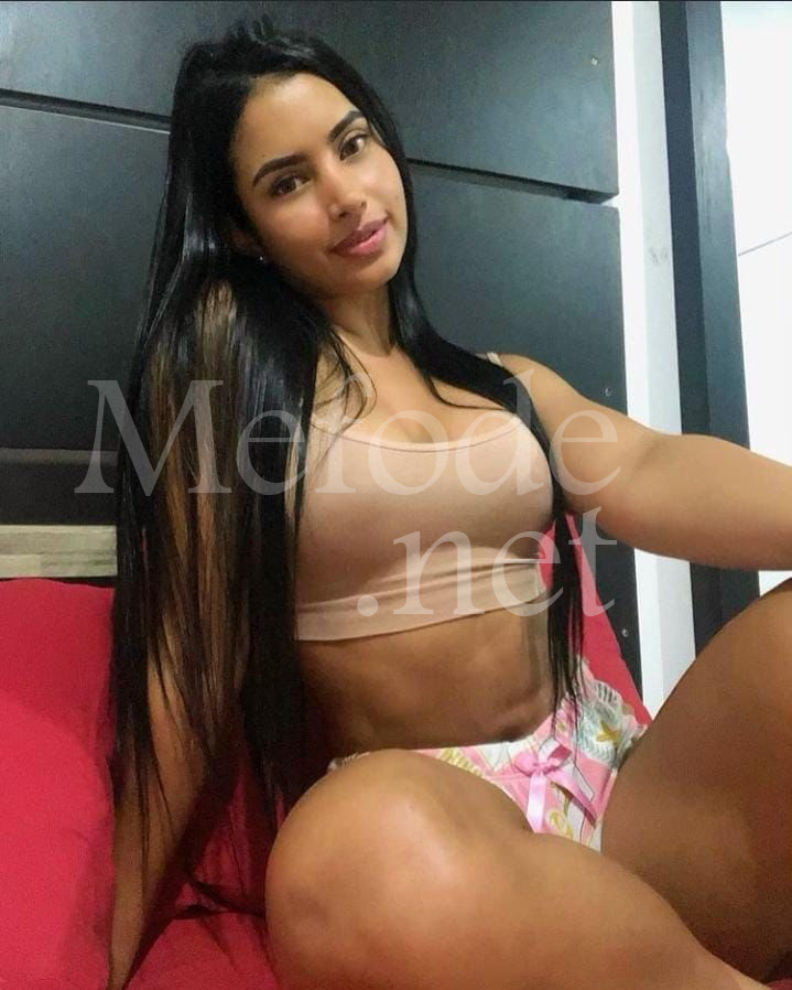 acompanhante-Curitiba-Pinheirinho-Garganta Profunda -Beatriz silva 