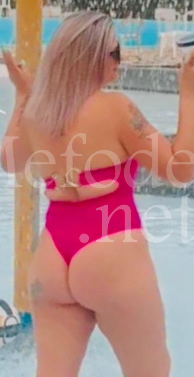 acompanhante-Curitiba-Santa Candida-Beijo Grego-Emily bueno